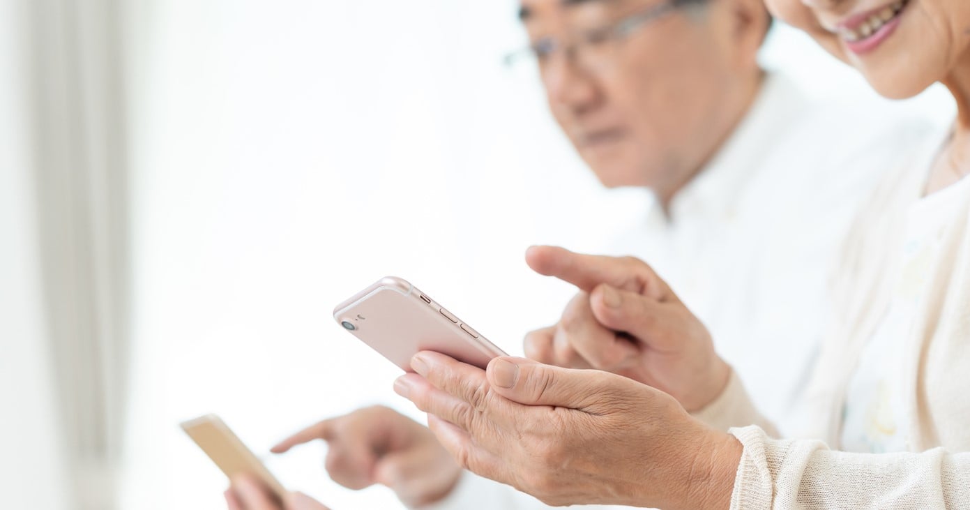 脳と体の健康維持アプリの活用で持続可能な高齢者支援制度を目指す。