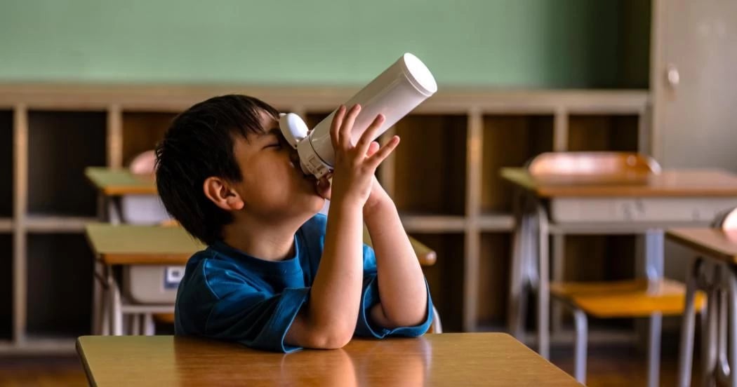 低コストな家庭用浄水器が、学校の水問題を打開する。