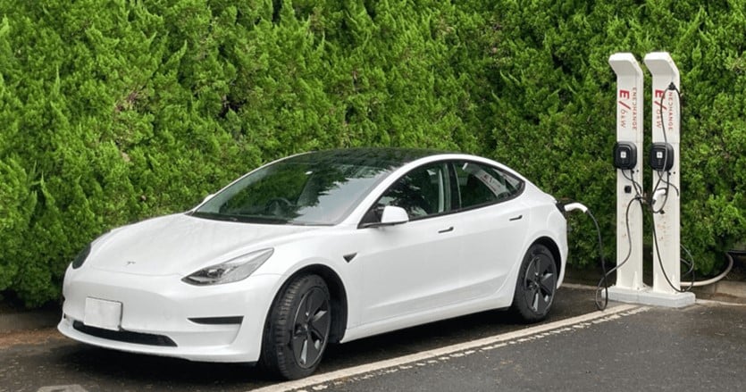 コストも負担も抑えたEV充電インフラ整備で脱炭素化を促進する!