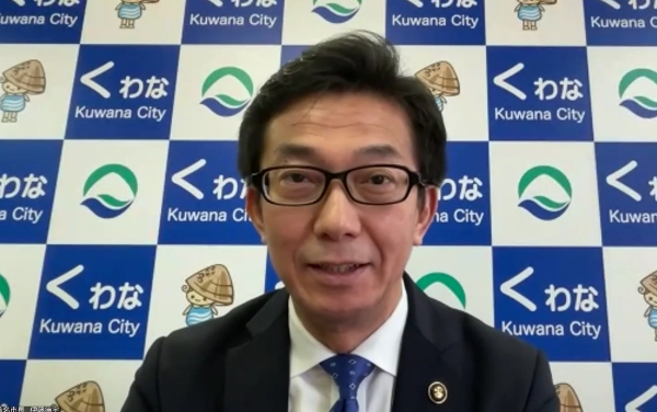 三重県桑名市 市長 伊藤 徳宇 (いとう なるたか) さん